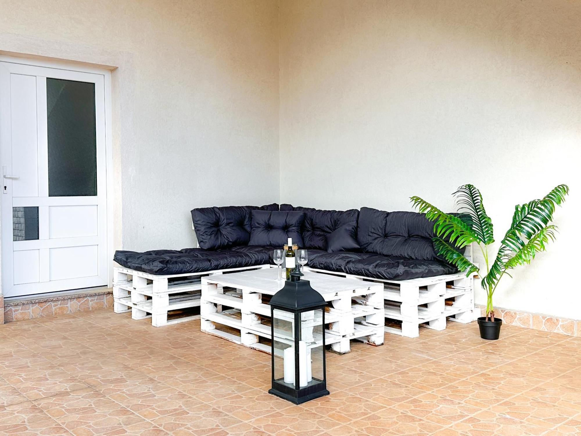 Sunside Apartments Pula Extérieur photo