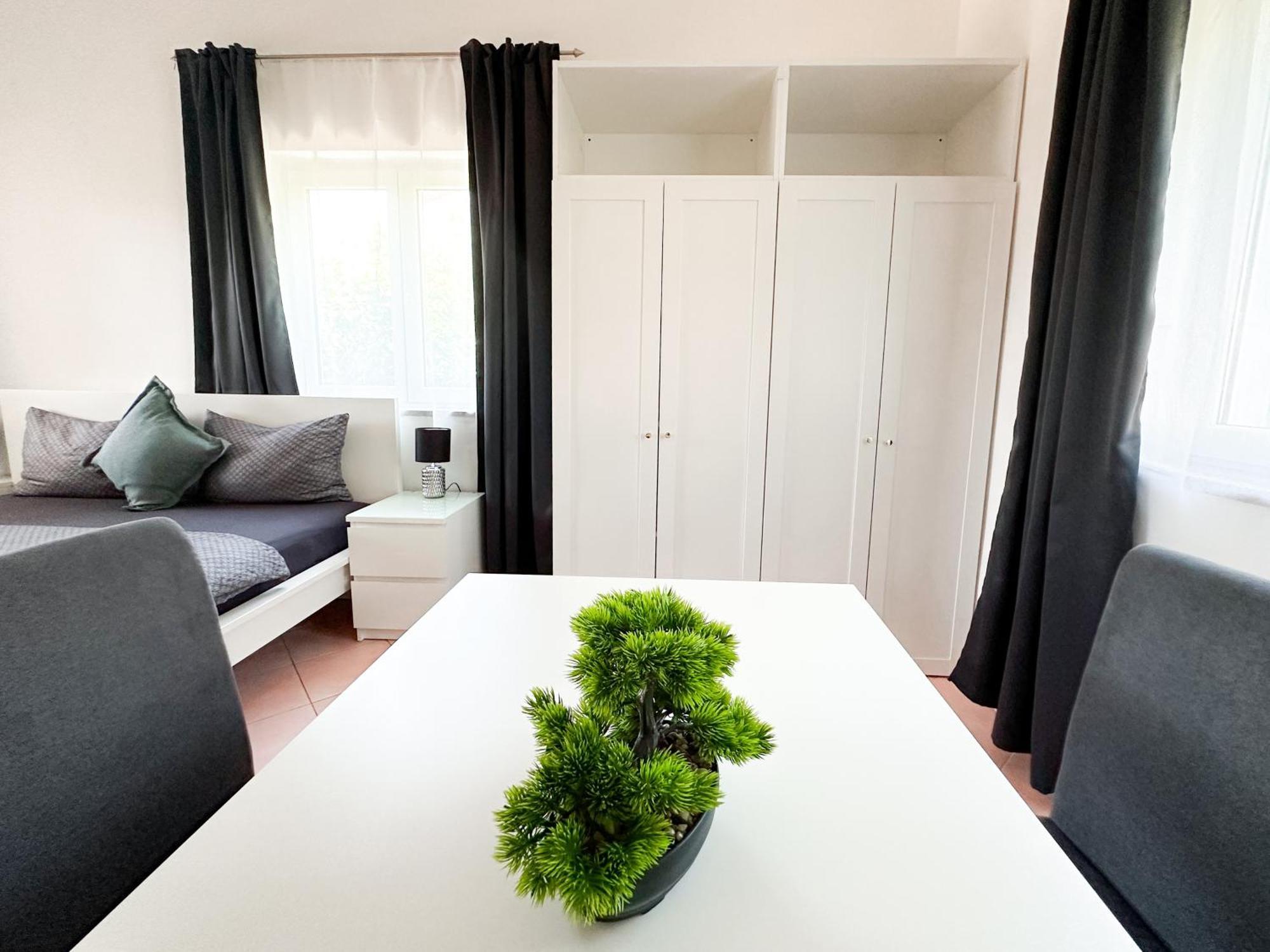 Sunside Apartments Pula Extérieur photo